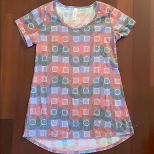 NWT LulaRoe Classic T